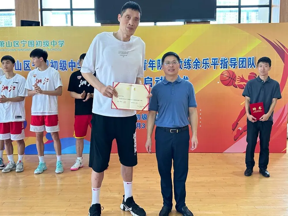 如何为前锋设计高效的篮球训练方案_2
